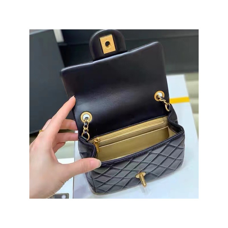 Sarcophagus Chain Bag