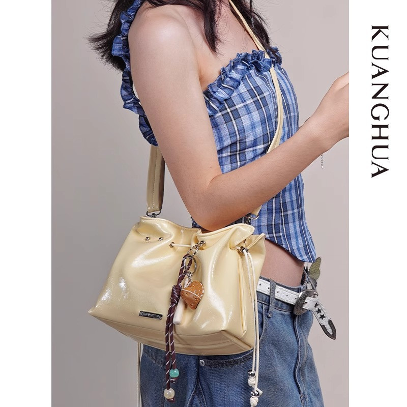 Hand-Carrying Ropes for Summer Buckets