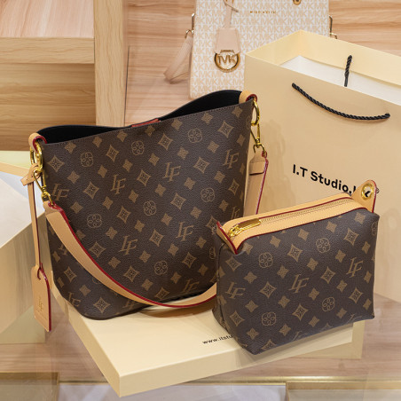 Real Girl Bag 2024: High-Capacity Toll-O-O-P-P-P