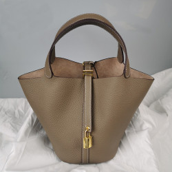 Fine Bucket Bag Handbag
